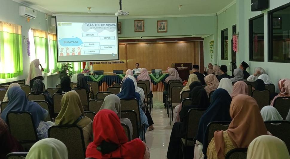 Perkuat Sinergi, SD Muhammadiyah Metro Pusat Gelar Sosialisasi Program Pembelajaran Kelas 5
