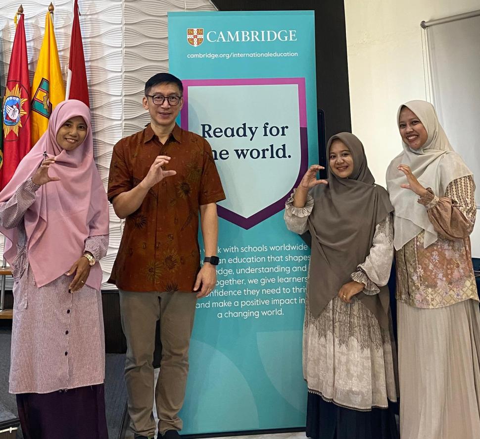 Tiga Guru Ikuti Cambridge Resources Orientation Day