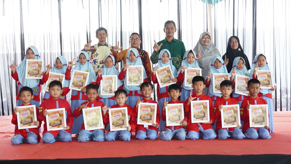 Membanggakan, Lauching 14 Buku Antologi Fabel dari Penulis Cilik Kelas 1 dan 2