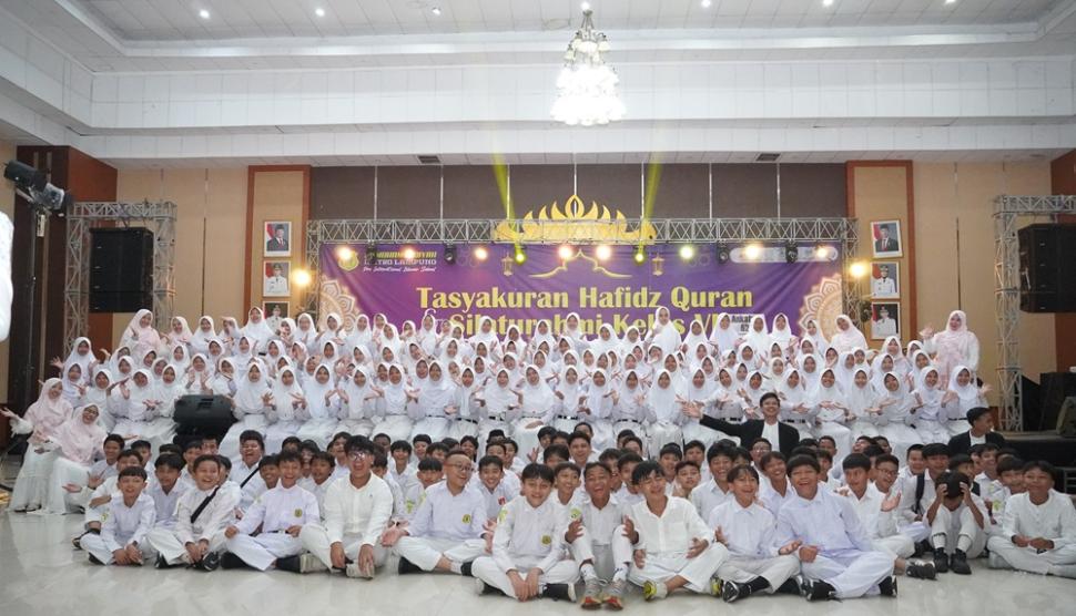 Gelar Tasyakuran Hafidz Quran dan Silaturahmi Kelas VI Angkatan 52