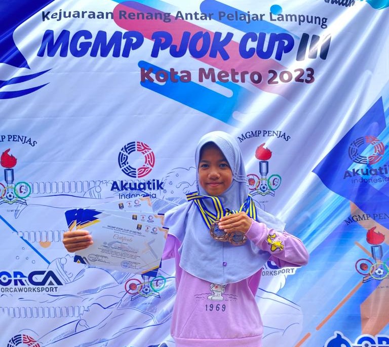 SDM Metro Pusat Borong Juara Lomba Renang Tingkat Kota Metro