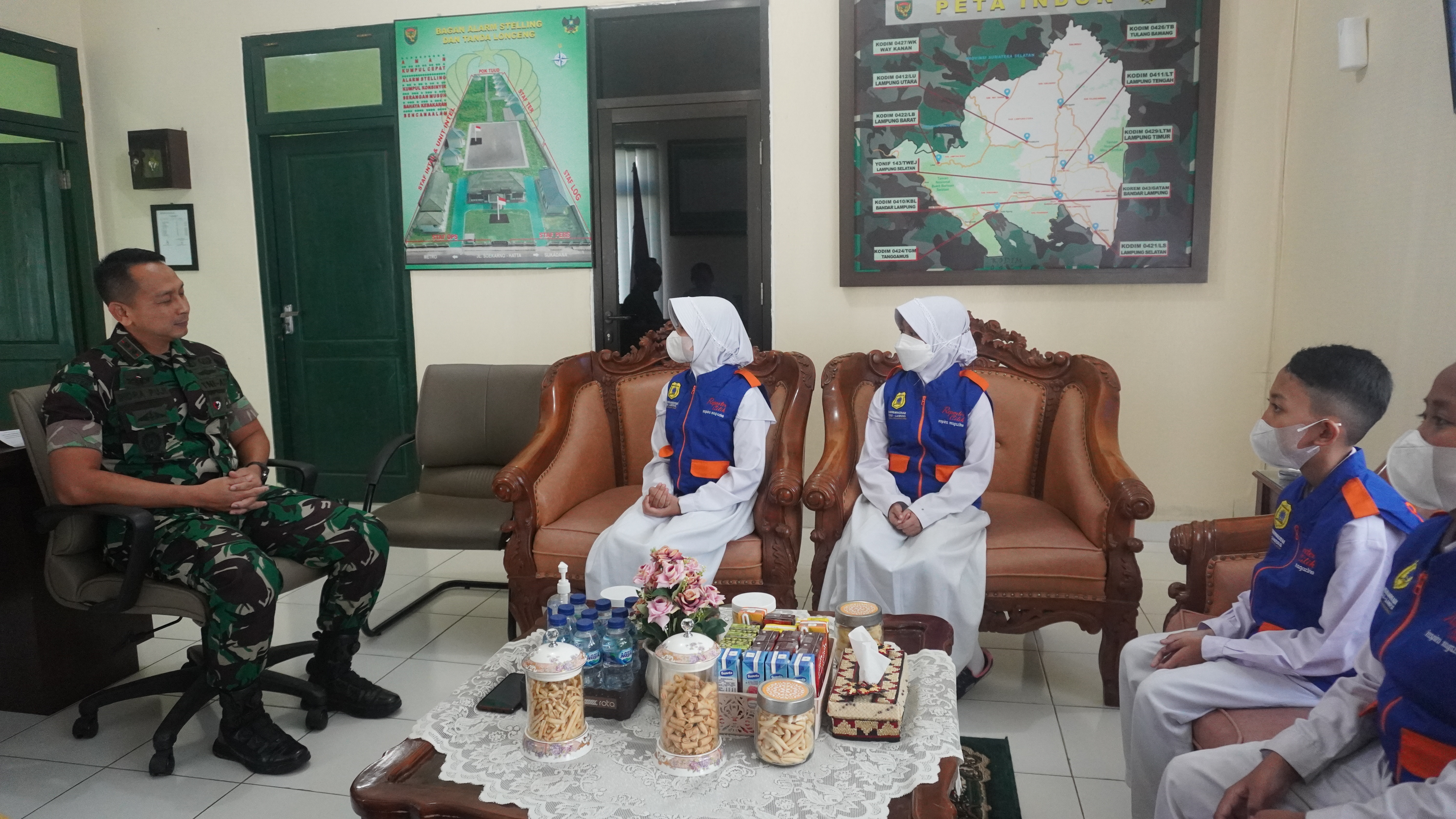 Reporter Cilik Inspira Wawancarai Komandan Kodim 0429 Lampung Timur